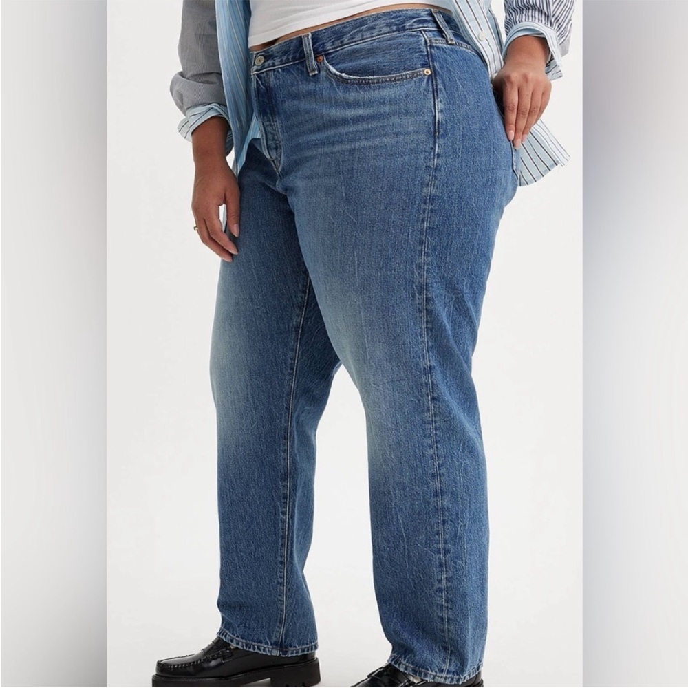 NWT - Levi’s 501 ‘81 Jeans | Size 18W M